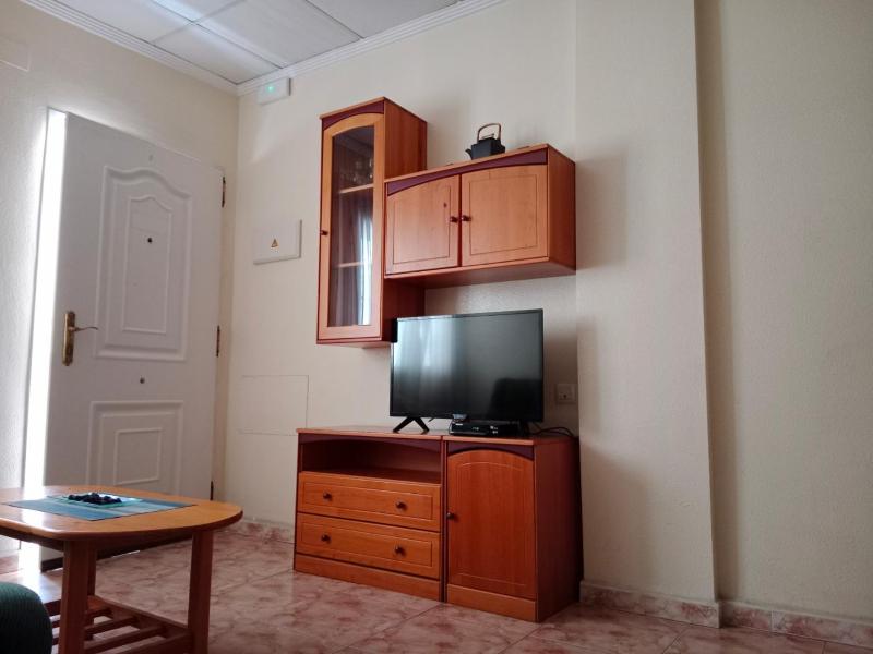 One-Bedroom Apartment image 1