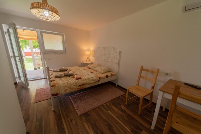 Deluxe Double Room image 4