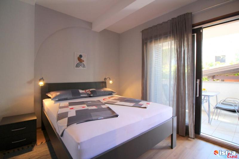 Superior Apartment image 2