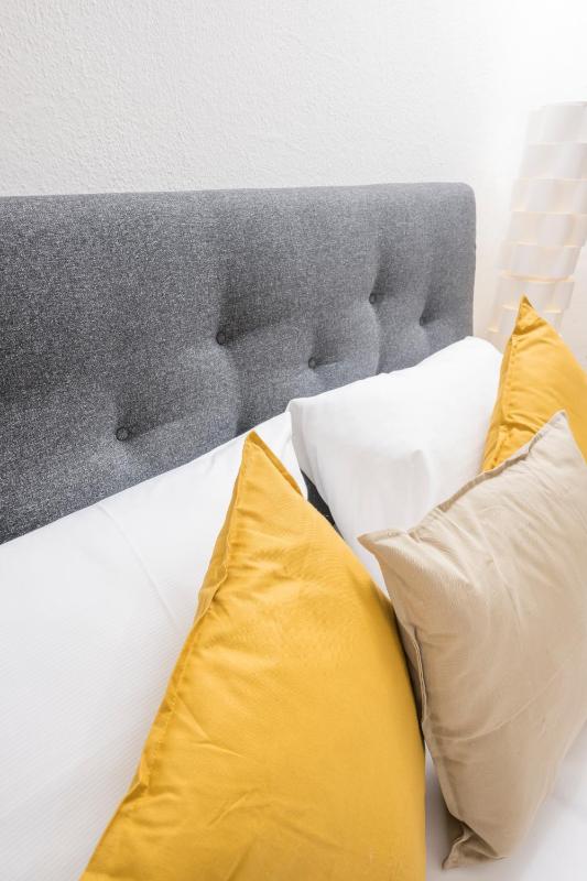 One-Bedroom Apartment image 3