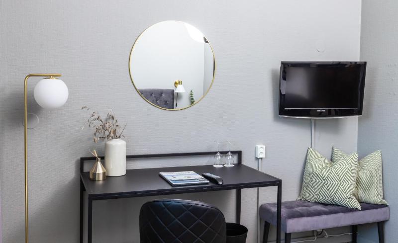 Double or Twin Room image 1