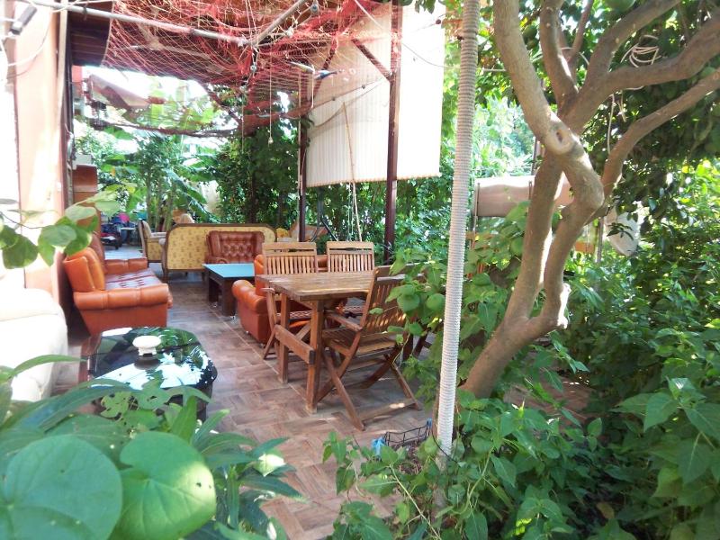 Studio Apartment with Sea View image 4