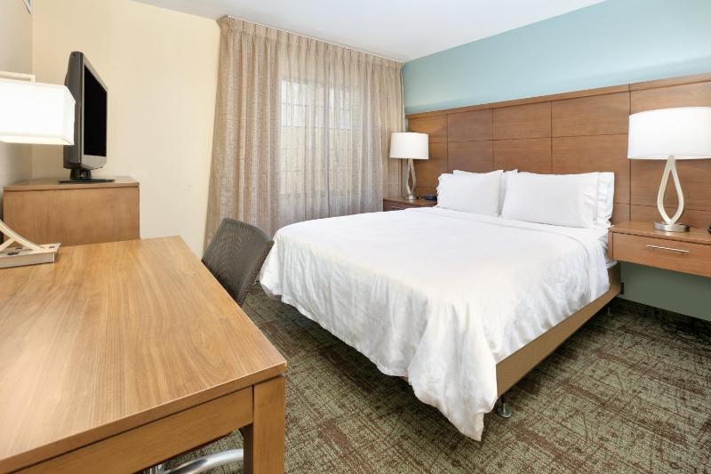 Two Bedroom Suite - Non-Smoking image 3