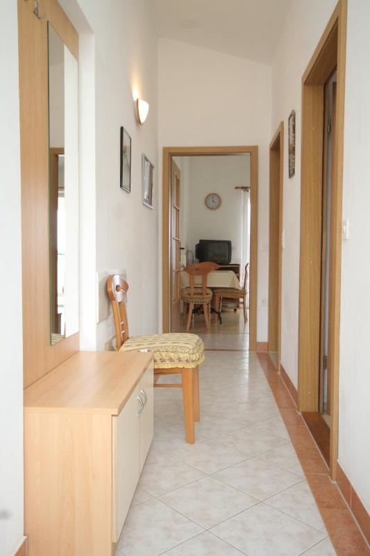 One-Bedroom Apartment with Terrace and Sea View image 2