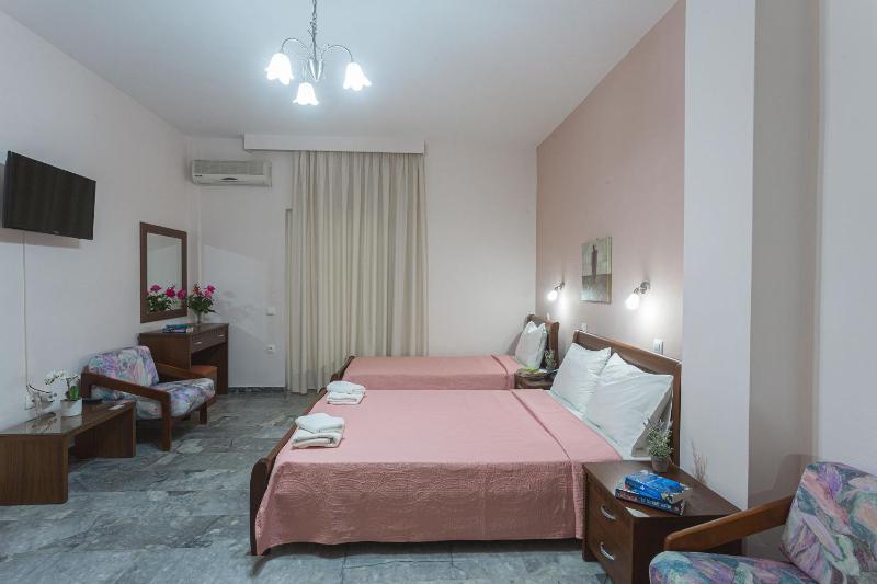 Studio with Sea View image 4