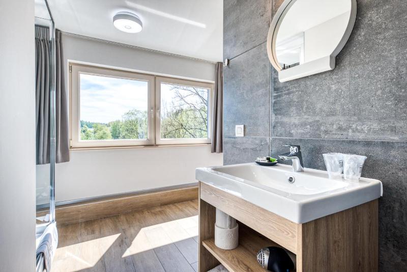 Double Room with Garden View image 2