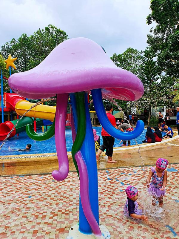 Melaka Top Largest Waterpark Resort - By YouBNB Homestay Melaka - image 11