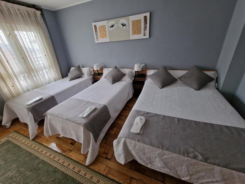 Hostal Fidalgo - image 5