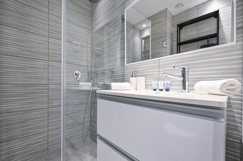 Black Style 1BR in Ben Yehuda by HolyGuest - image 13