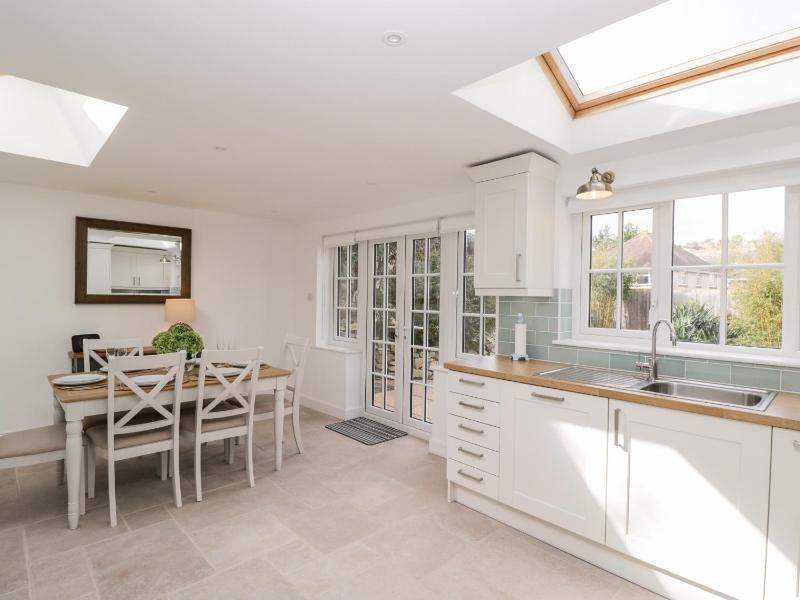 Fisherbridge Cottage - image 39