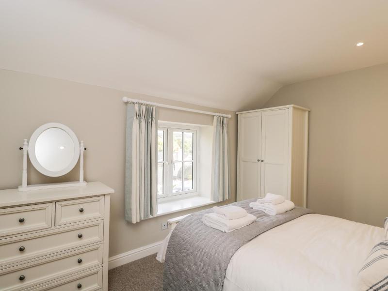 Fisherbridge Cottage - image 12