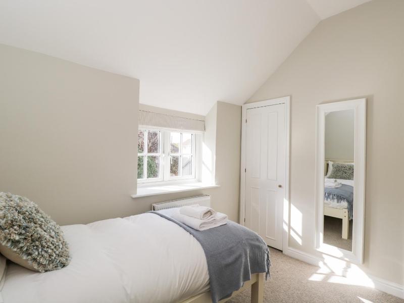 Fisherbridge Cottage - image 31