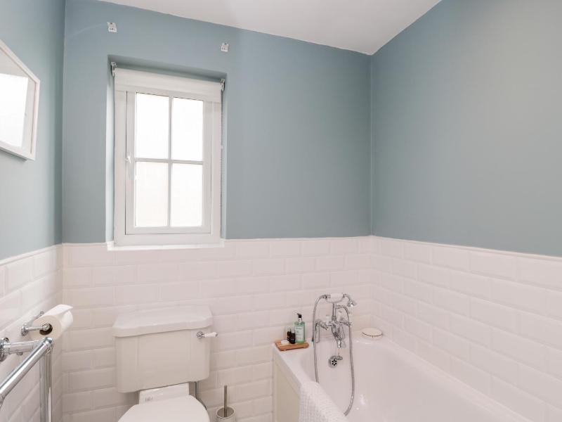 Fisherbridge Cottage - image 27