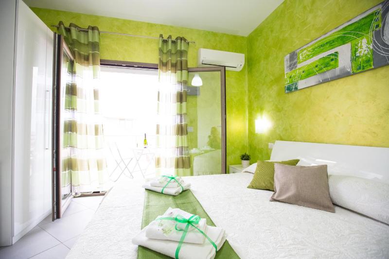 B&B Pepito - image 8