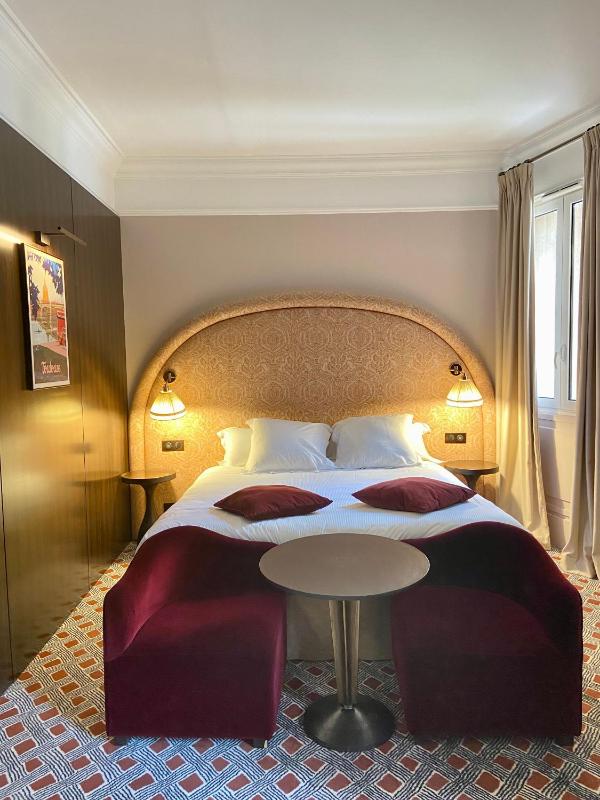 Prestige Double Room image 4