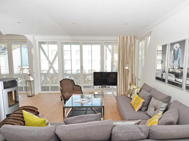 Villa Johanna in Sellin - WG 12 mit Kamin und zwei Balkonen - image 5