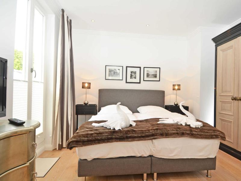 Villa Johanna in Sellin - WG 12 mit Kamin und zwei Balkonen - image 17