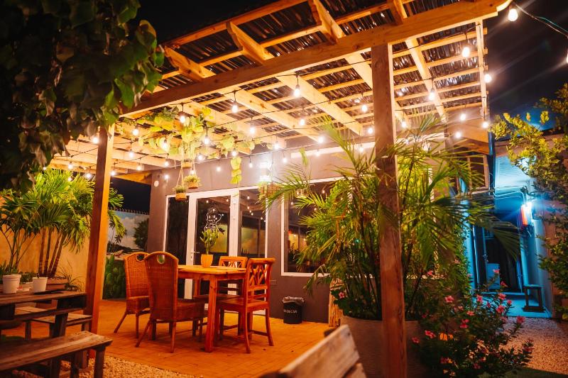 Hotel RH Boutique Aruba - image 18