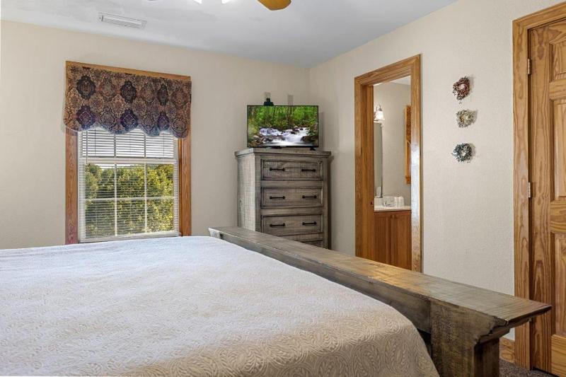 Quiet Condo for Mountain Vacation - image 31