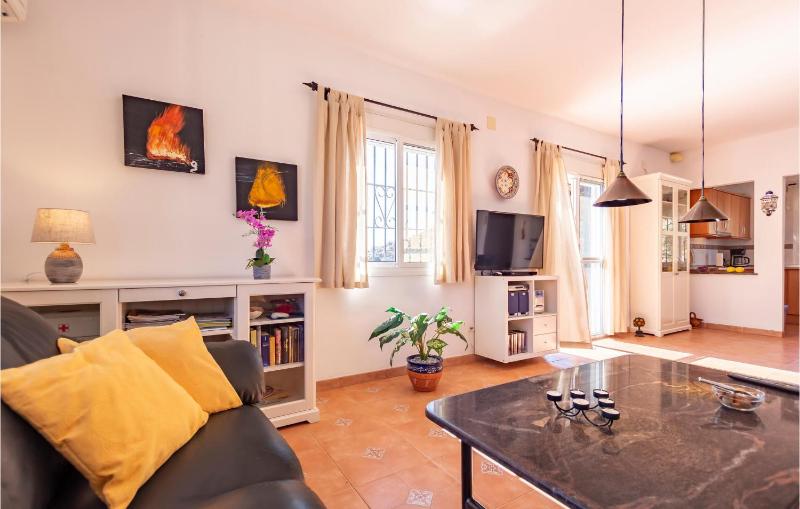 Awesome Home In Torrox - image 31
