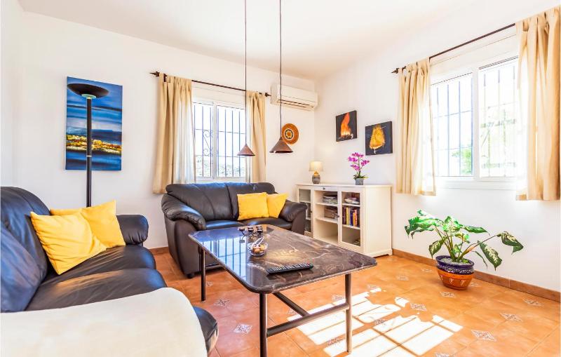Awesome Home In Torrox - image 17