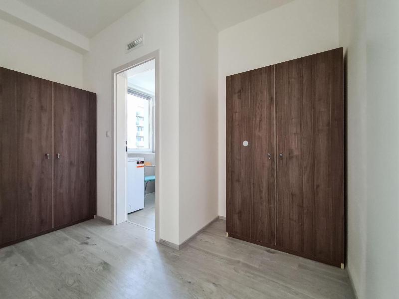 Modern Brno Apartment near City Centre - image 11