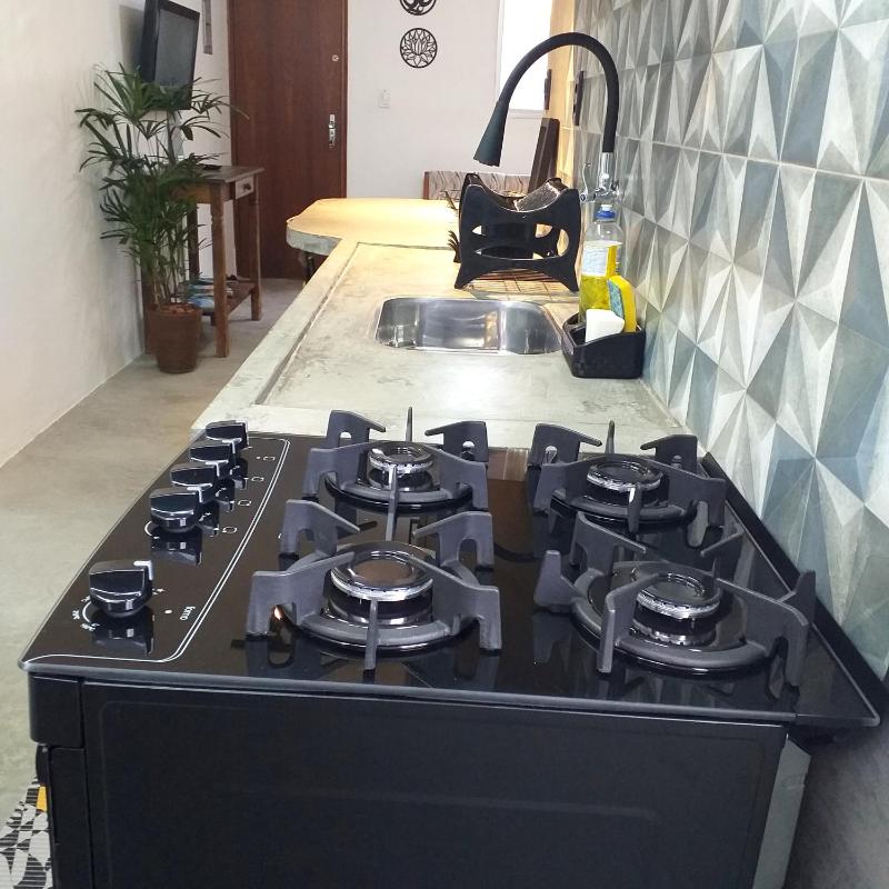 Apartamento Dona Frida Prainha com WiFi pé na areia - image 13
