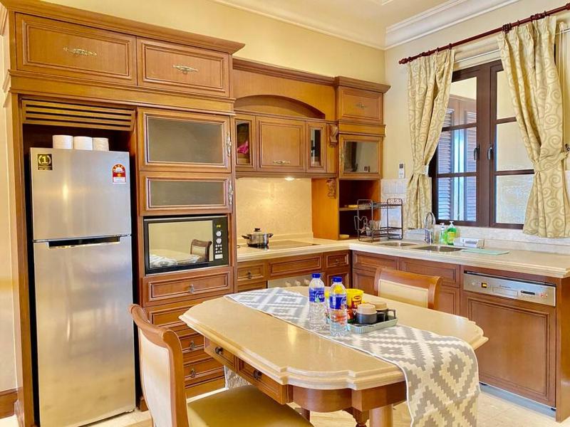 CasaDeRio DeluxRiverSuite Walk5minsToJonkerSt by HeyStay Management - image 15