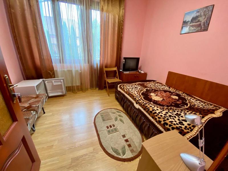 Single Room image 1