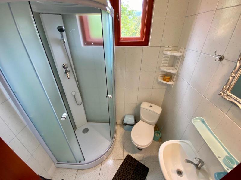 Single Room image 4
