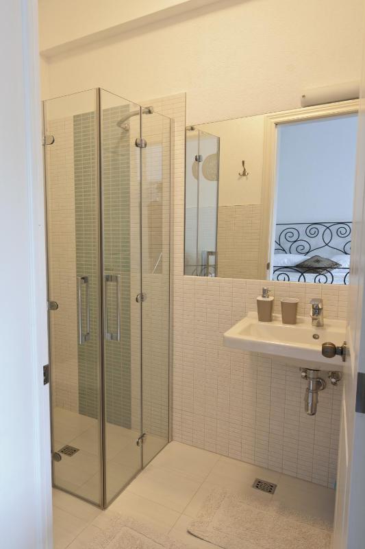 One-Bedroom Apartment with Terrace image 2