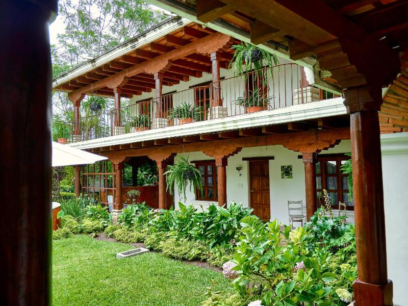 Hotel Cacique Real - image 14
