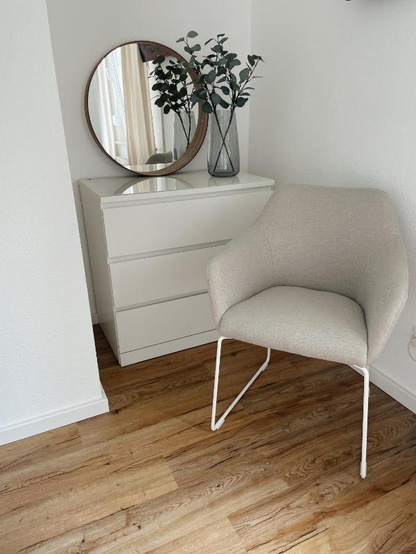 Single Room image 1