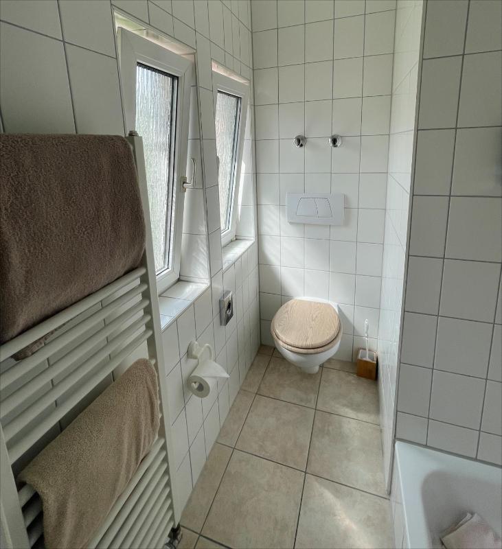 Double Room image 4