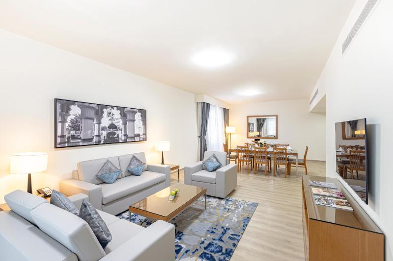Golden Sands Suites Images