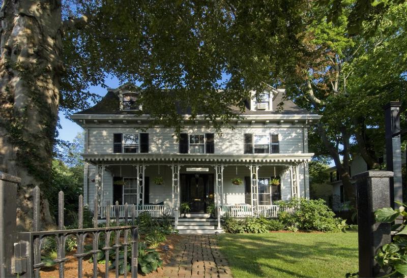 Cottage image 4