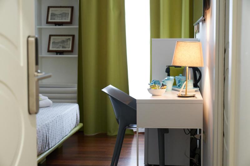 B&B Milleduecento Luxury Room - image 17