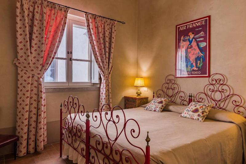 Quadruple Room image 3
