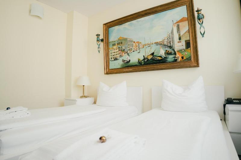 Altstadt Hotel St. Georg - image 20