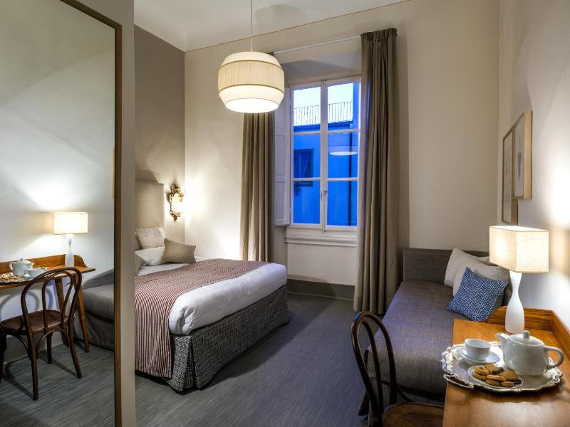 Superior Room image 3