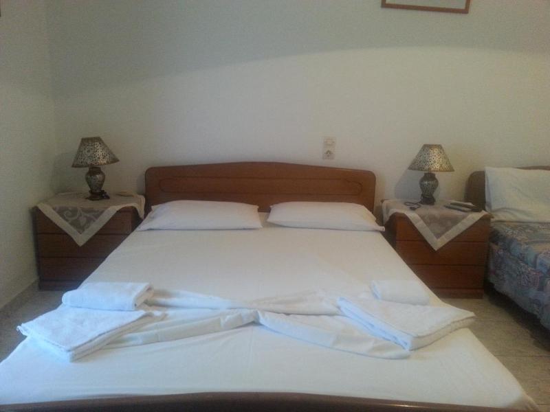 Studio with Sea View (2 Adults) image 3