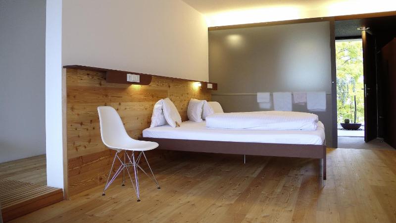 Hotel Apartment New Building image 2