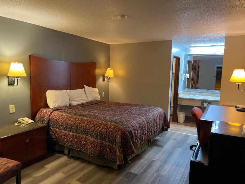 Standard Single Room image 2