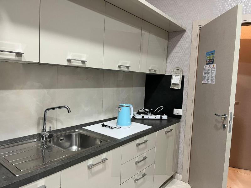 Standard Studio image 3