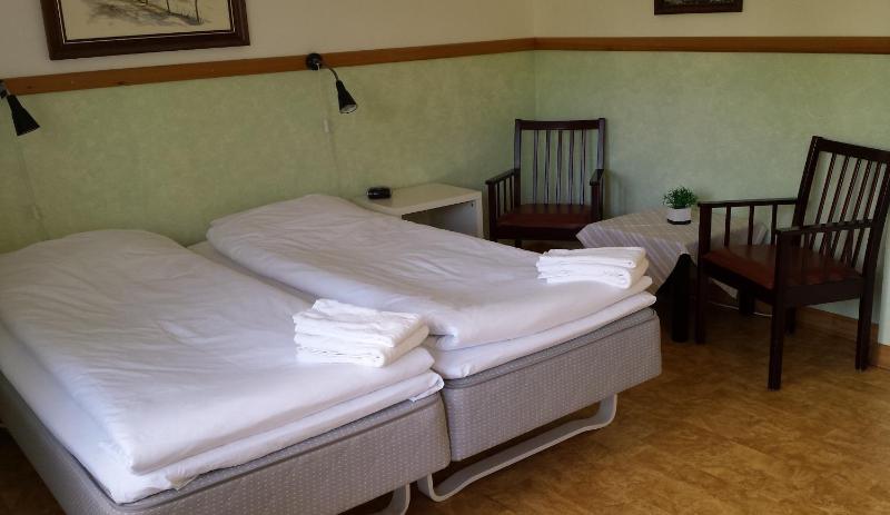 Double Room image 2