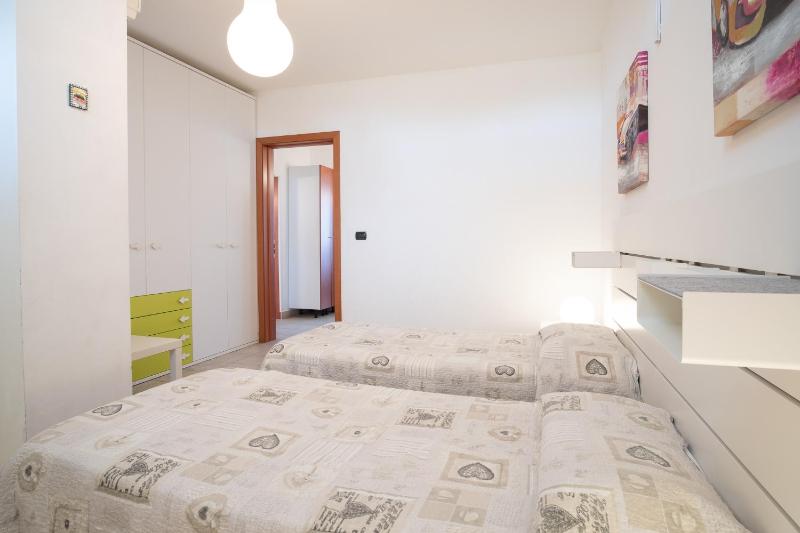 Two-Bedroom Apartment with Balcony image 1