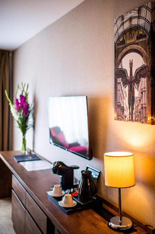 Standard Room image 3