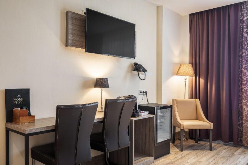 Standard Triple Room image 1