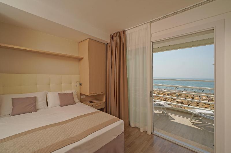 Hotel Strand a frontemare - image 32
