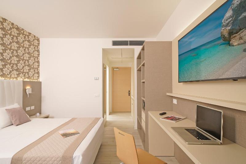 Hotel Strand a frontemare - image 13